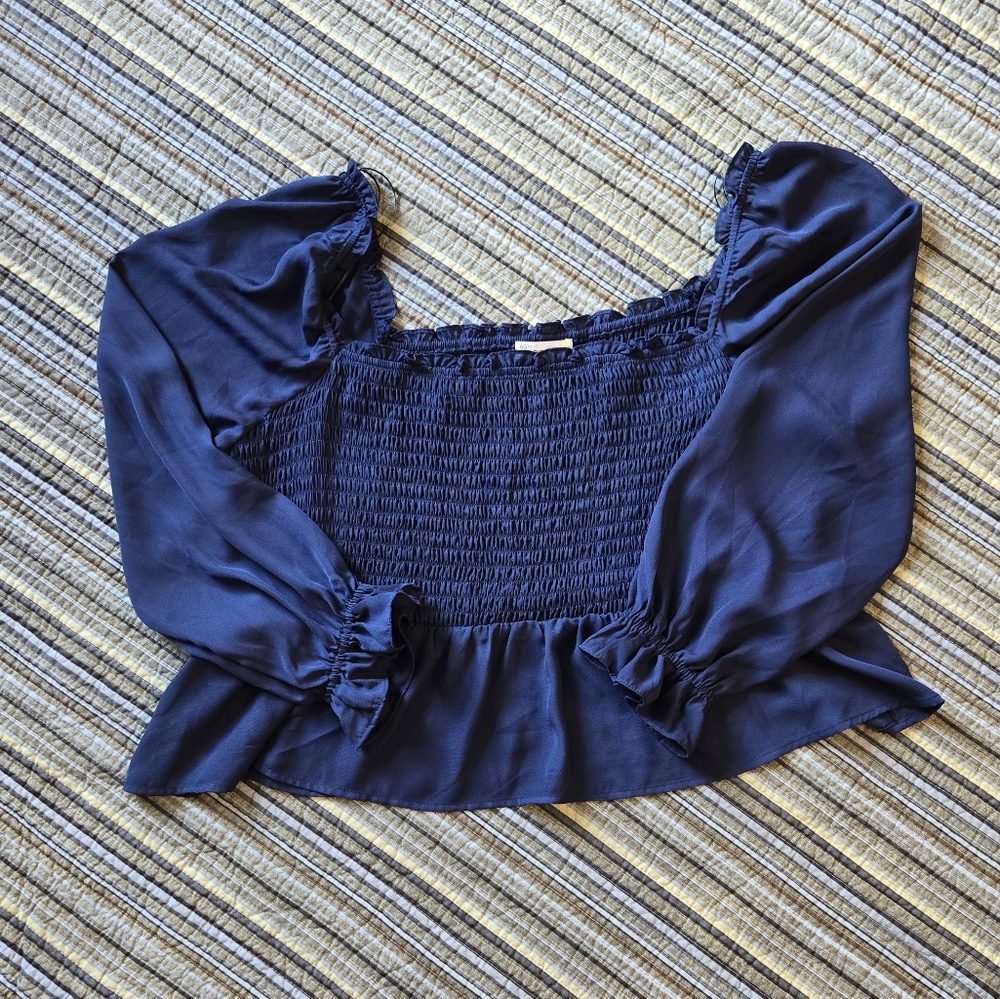 NWT Puffy Sleeves Shirred Peasant Top